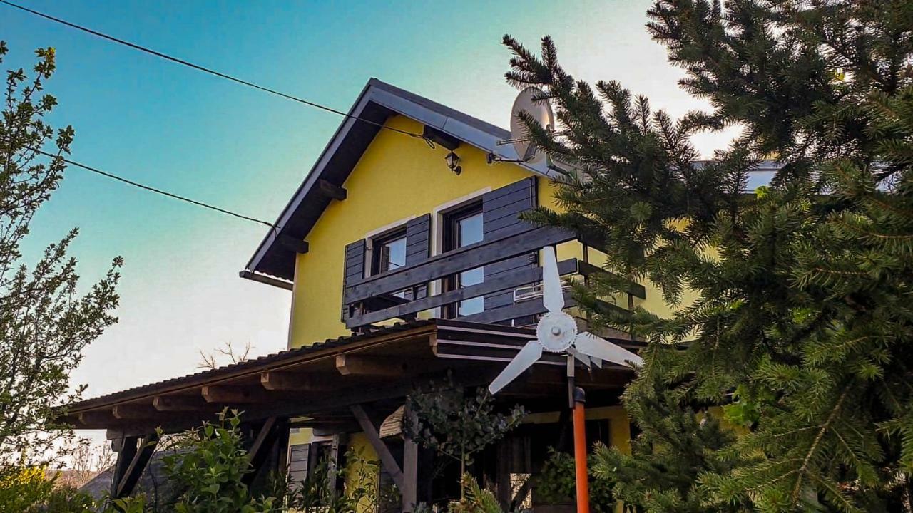 Apartment Franciska Rakovica Bagian luar foto